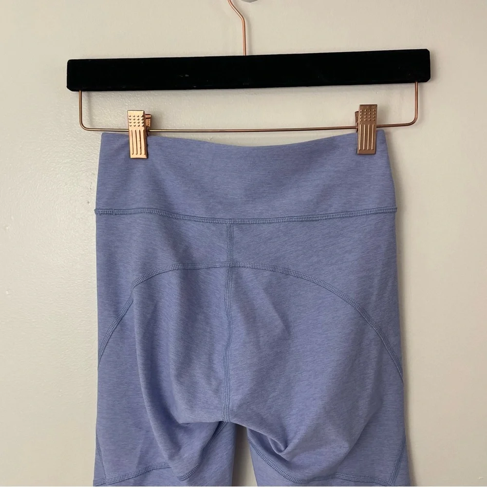 Outdoor Voices 3/4 Warmup Leggings Lilac Size XS - Picture 6 of 8